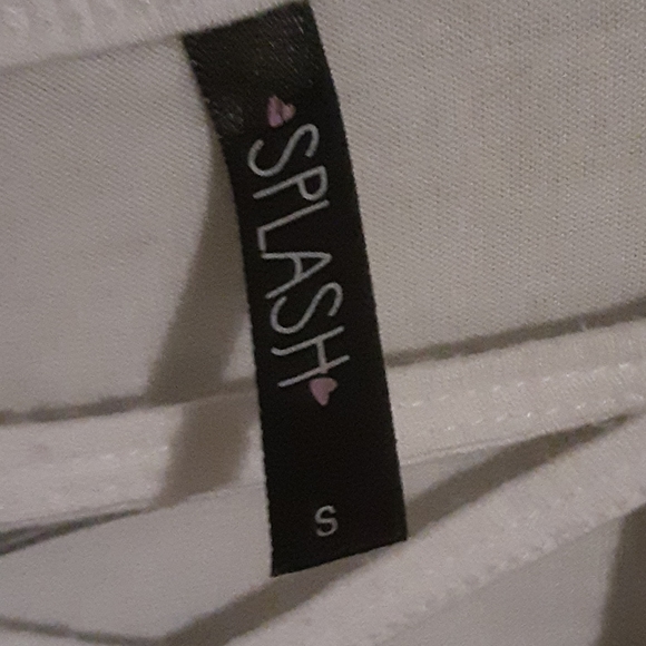 Open neck top - Picture 2 of 2